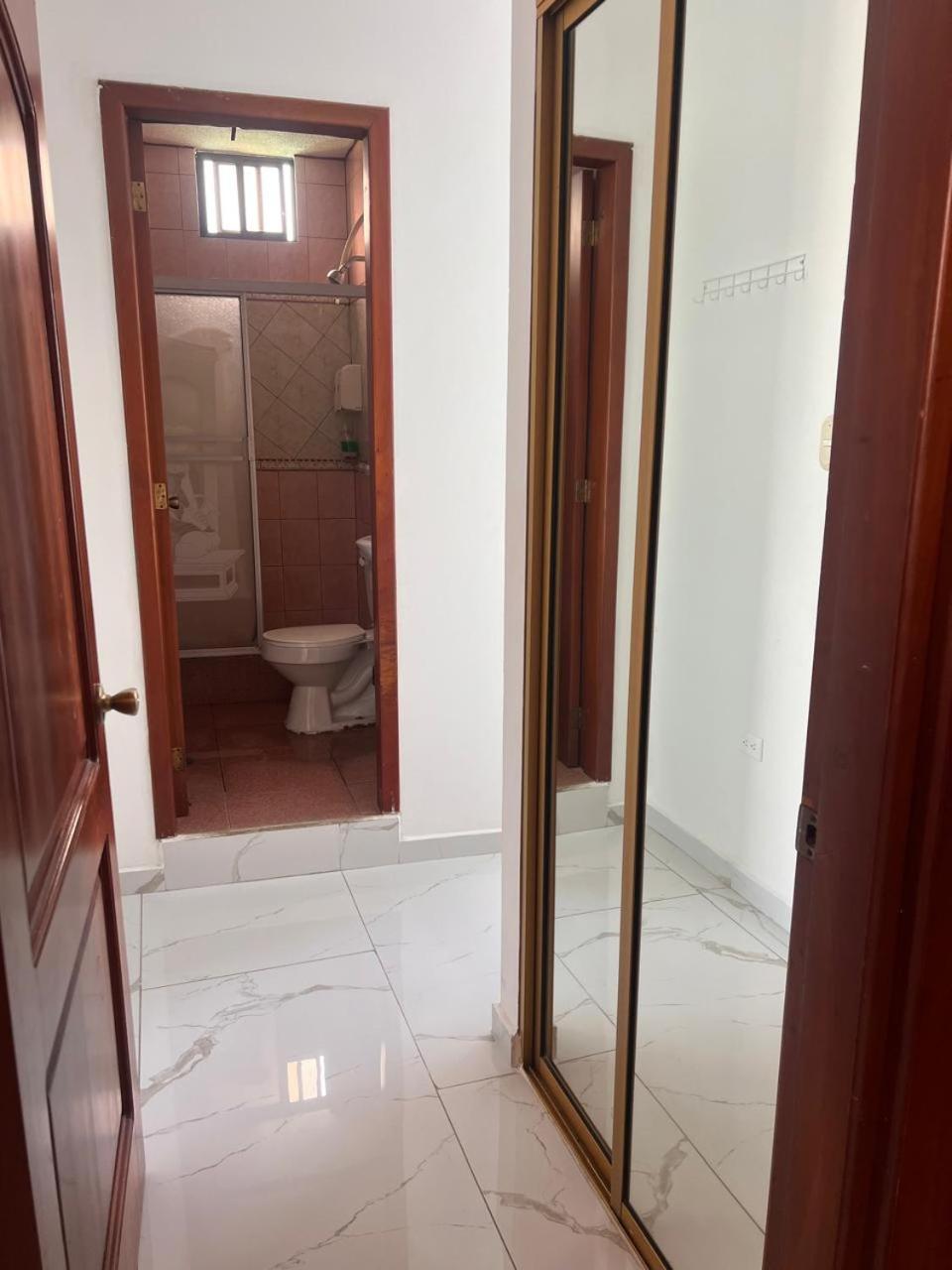 Hostal Carliza بويرتو أيورا المظهر الخارجي الصورة
